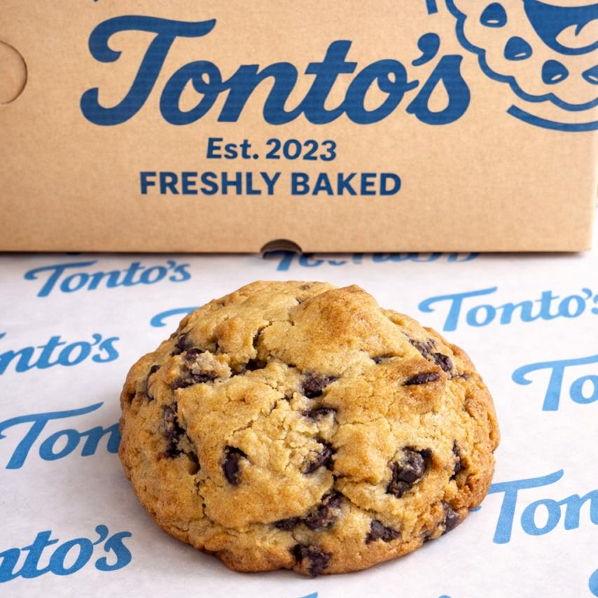 Classic Choco Chip de Tonto's Cookies, cookie estilo New York repleta de chocolate